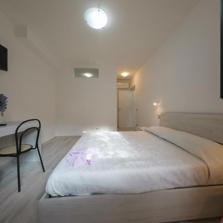 Sorrento Realty Holidays - The Smile Of The Sun Bagian luar foto