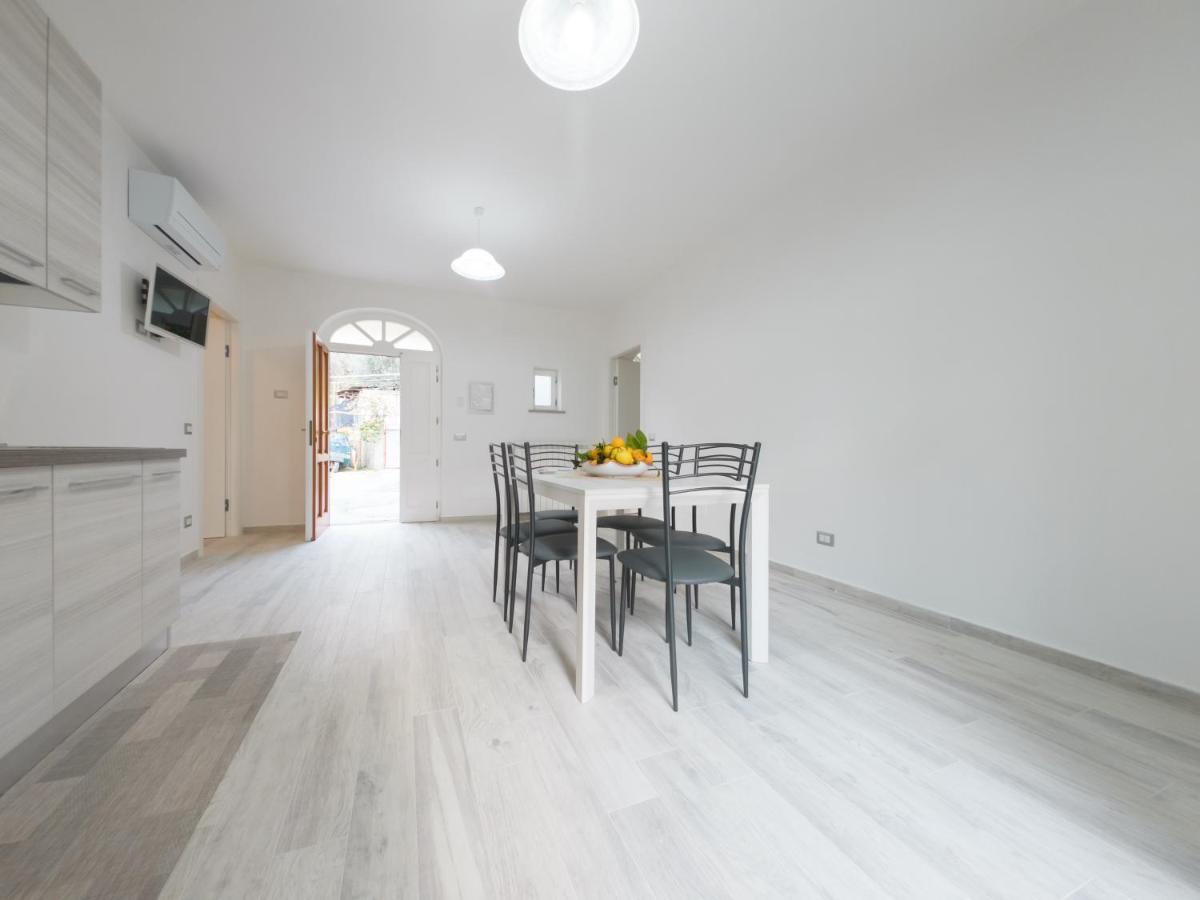 Sorrento Realty Holidays - The Smile Of The Sun Bagian luar foto