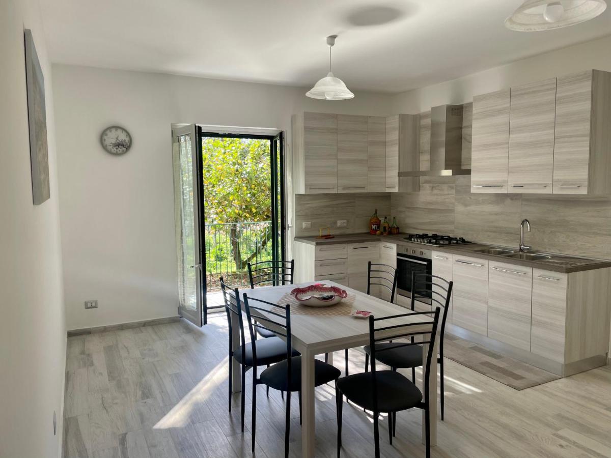 Sorrento Realty Holidays - The Smile Of The Sun Bagian luar foto